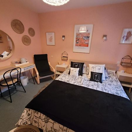Le Relais Du Chateau Oiron ภายนอก รูปภาพ